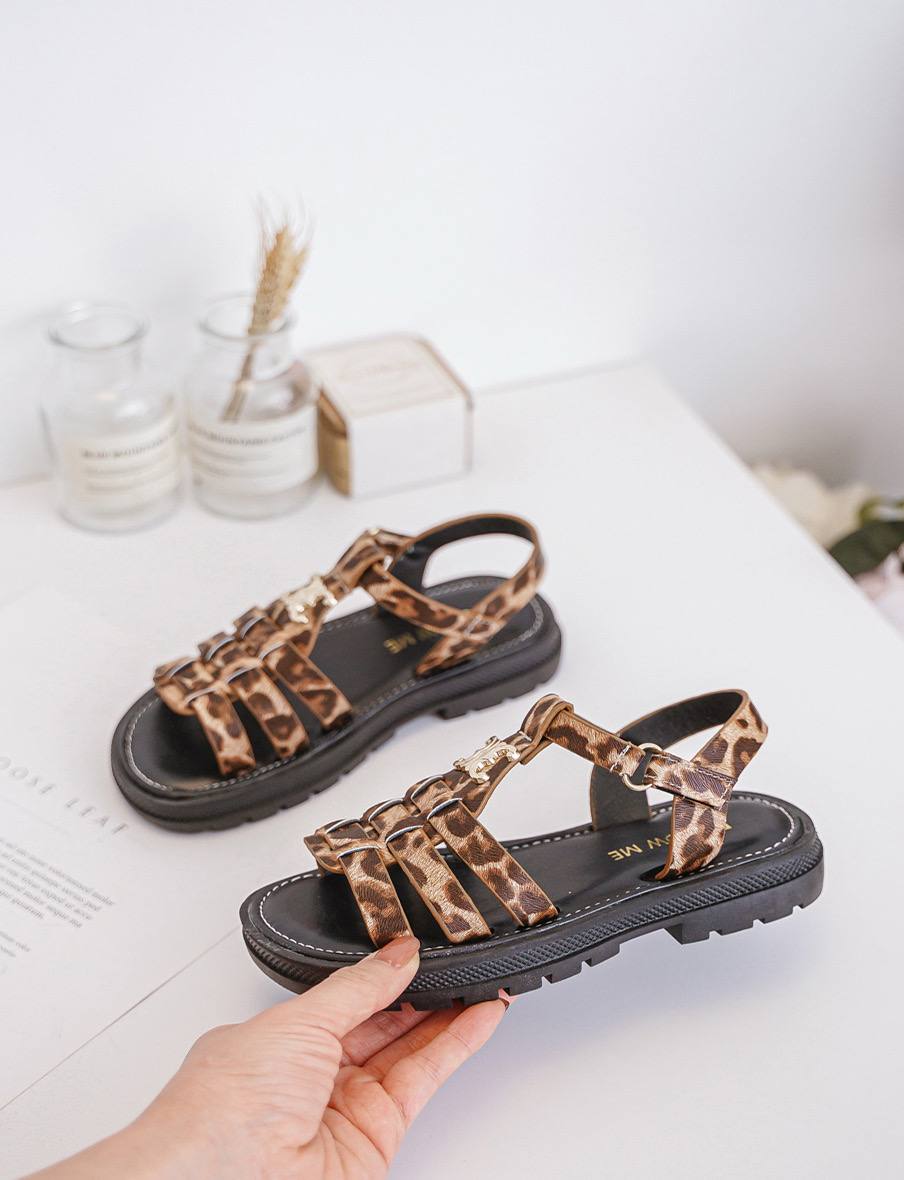 Sandales leopard et noir
