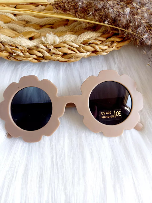 Lunettes de soleil marron, forme pétales